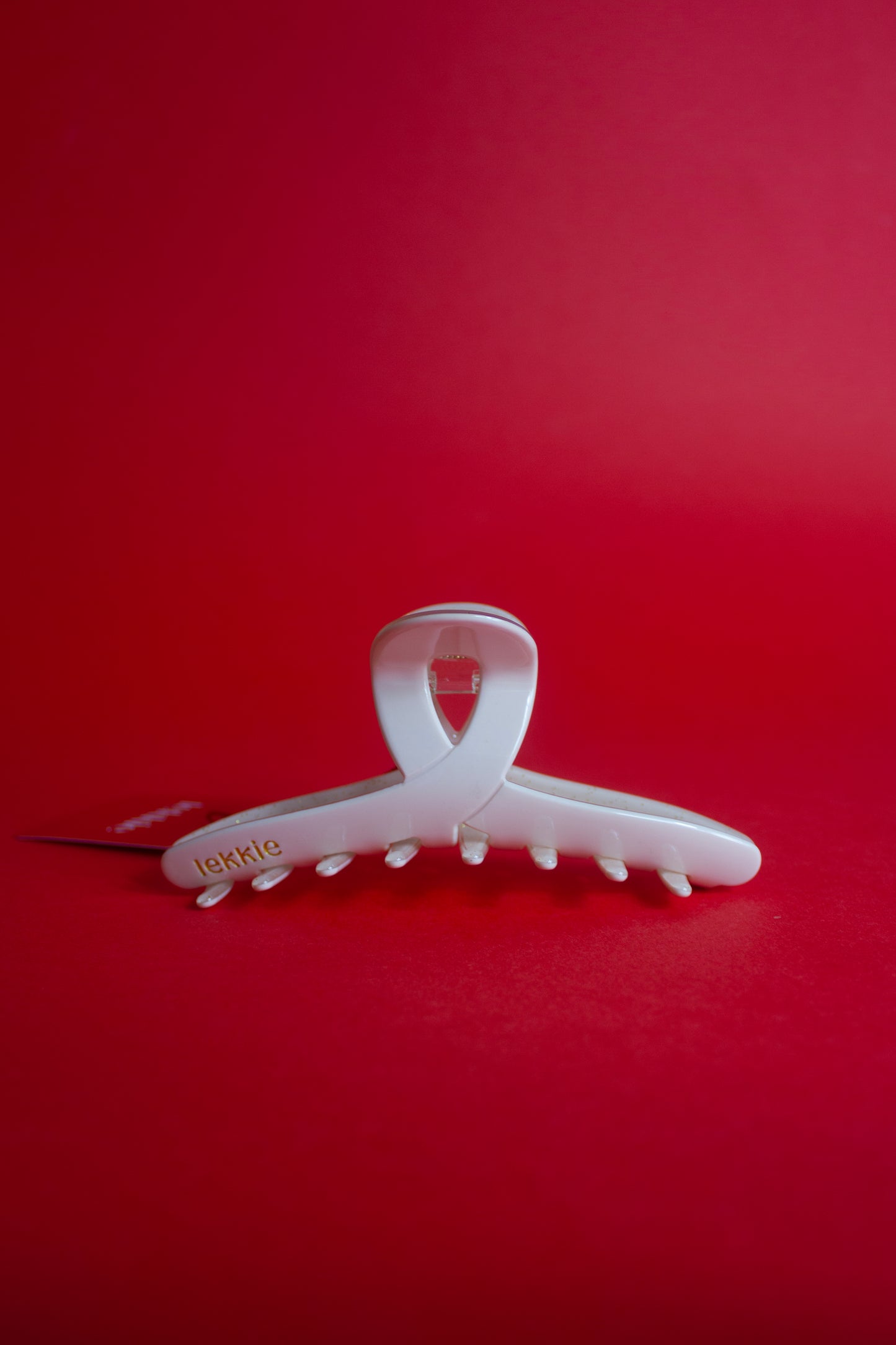 Lekkie - Keryn Loop Claw in Cinnamon Creme