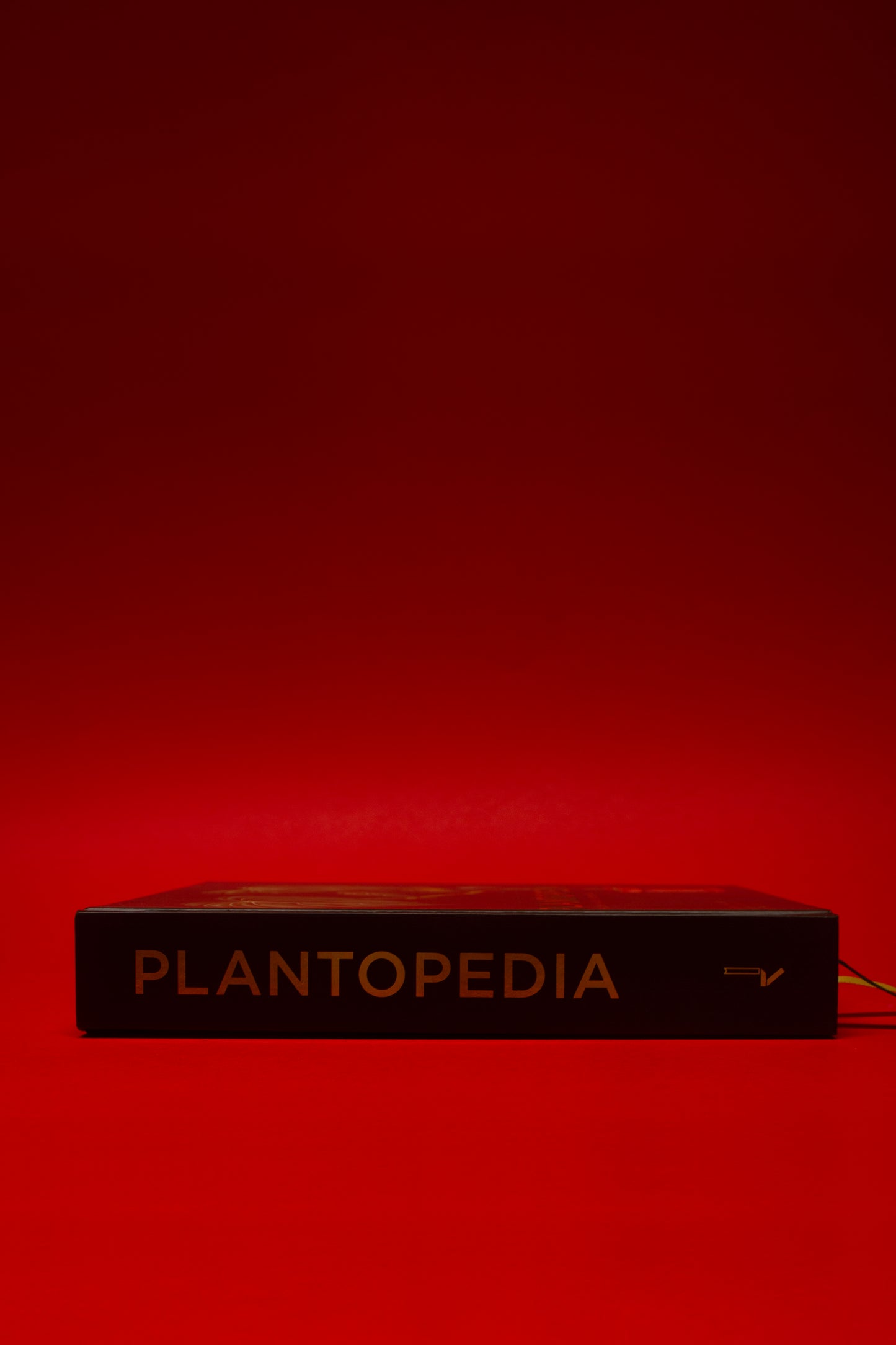 Plantopedia by Lauren Camilleri